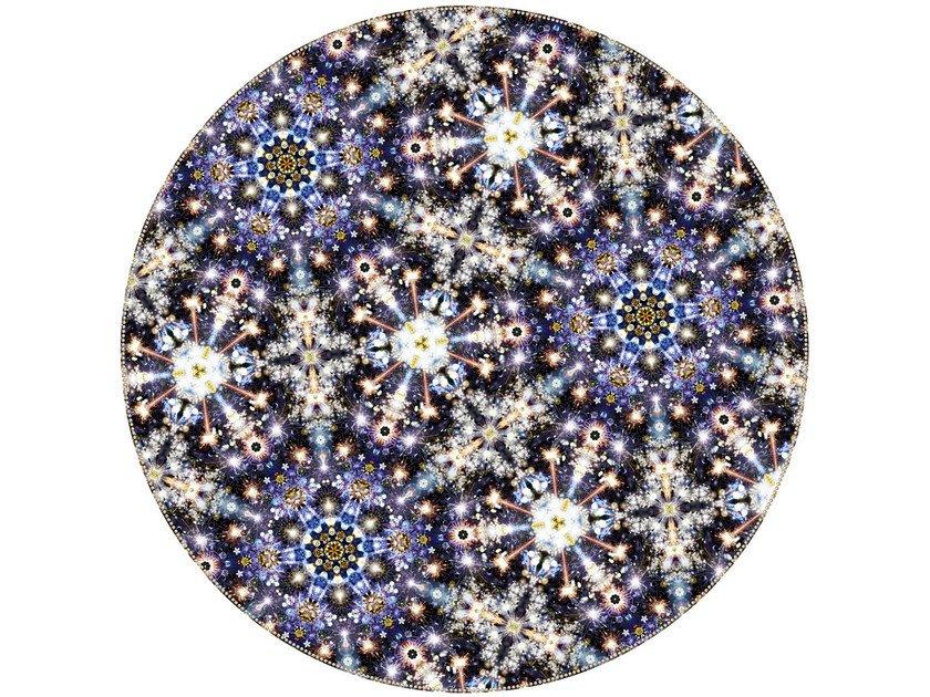 Patterned round rug | Festival Midnight by Moooi