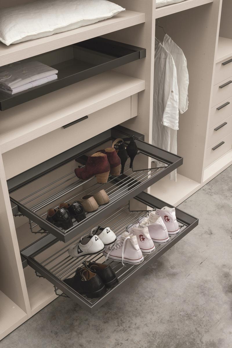 Sectional wooden walk-in wardrobe | Logica by Tomasella