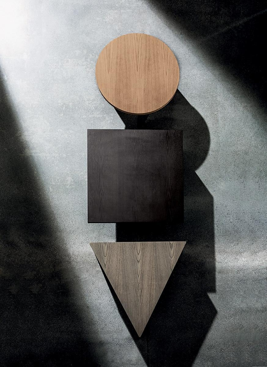 Triangular wood and glass coffee table | Regolo by Sovet