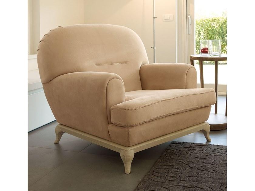 Leather armchair with armrests | Contemporary Living by Volpi