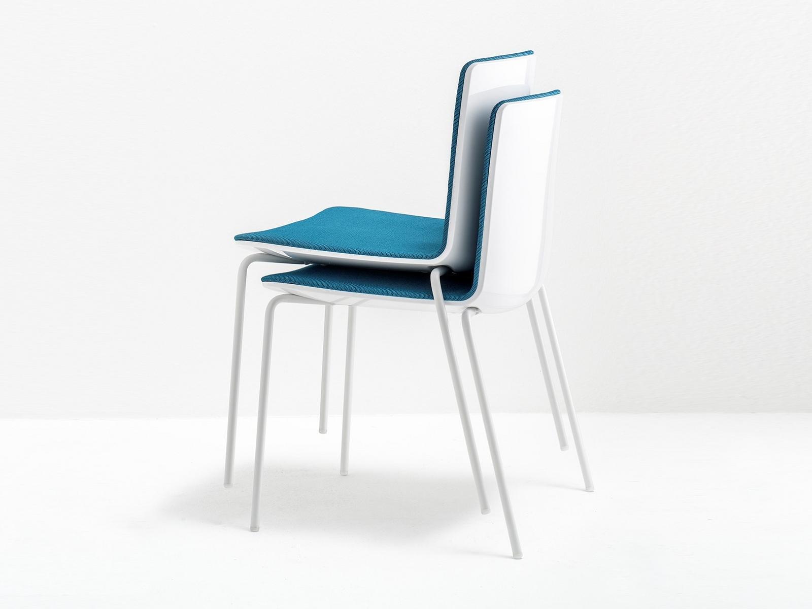 Upholstered stackable chair | Noa 725 by Pedrali
