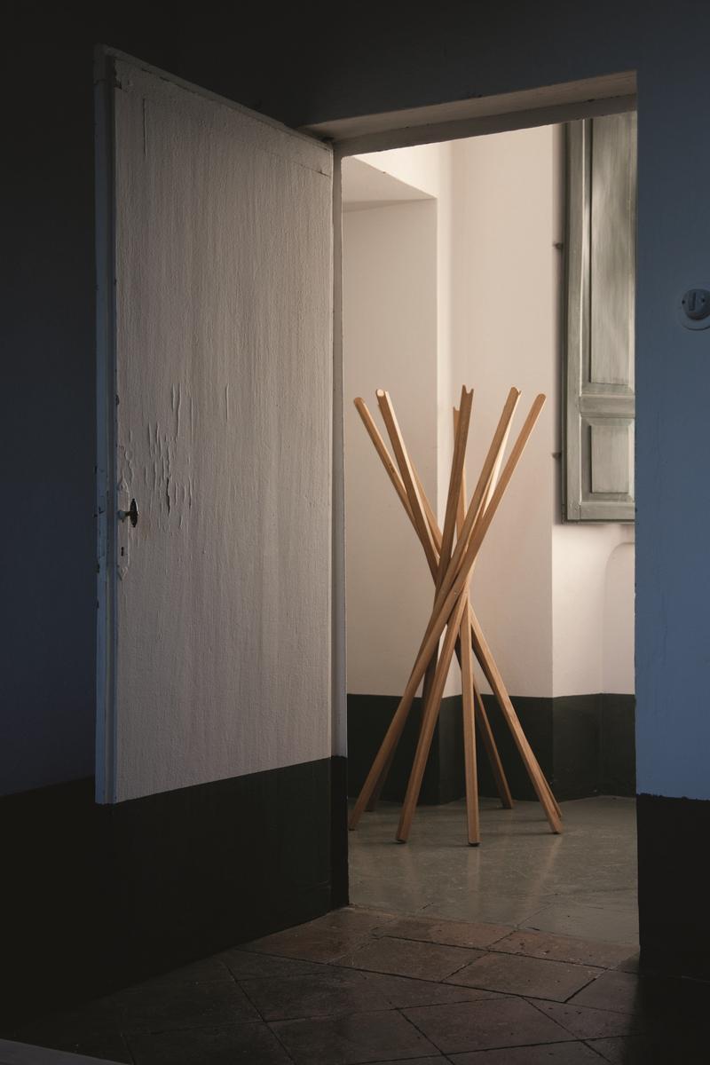 Coat rack | Sciangai by Zanotta