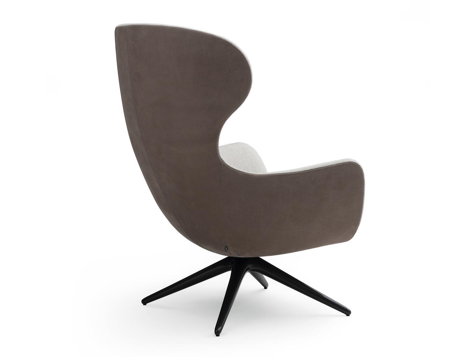Swivel fabric armchair with 4-spoke base with armrests | Mad Jocker by Poliform