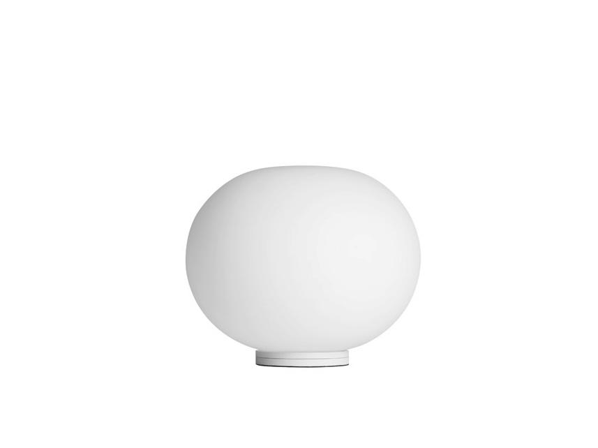 Opal glass table lamp with dimmer | Glo-ball Basic Zero by Flos