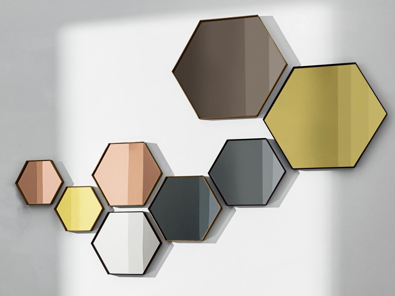 Wall-mounted mirror | Visual Hexagonal by Sovet