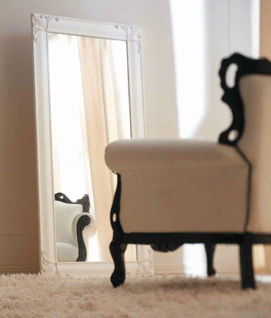 Framed freestanding rectangular mirror | Clara by Corte Zari