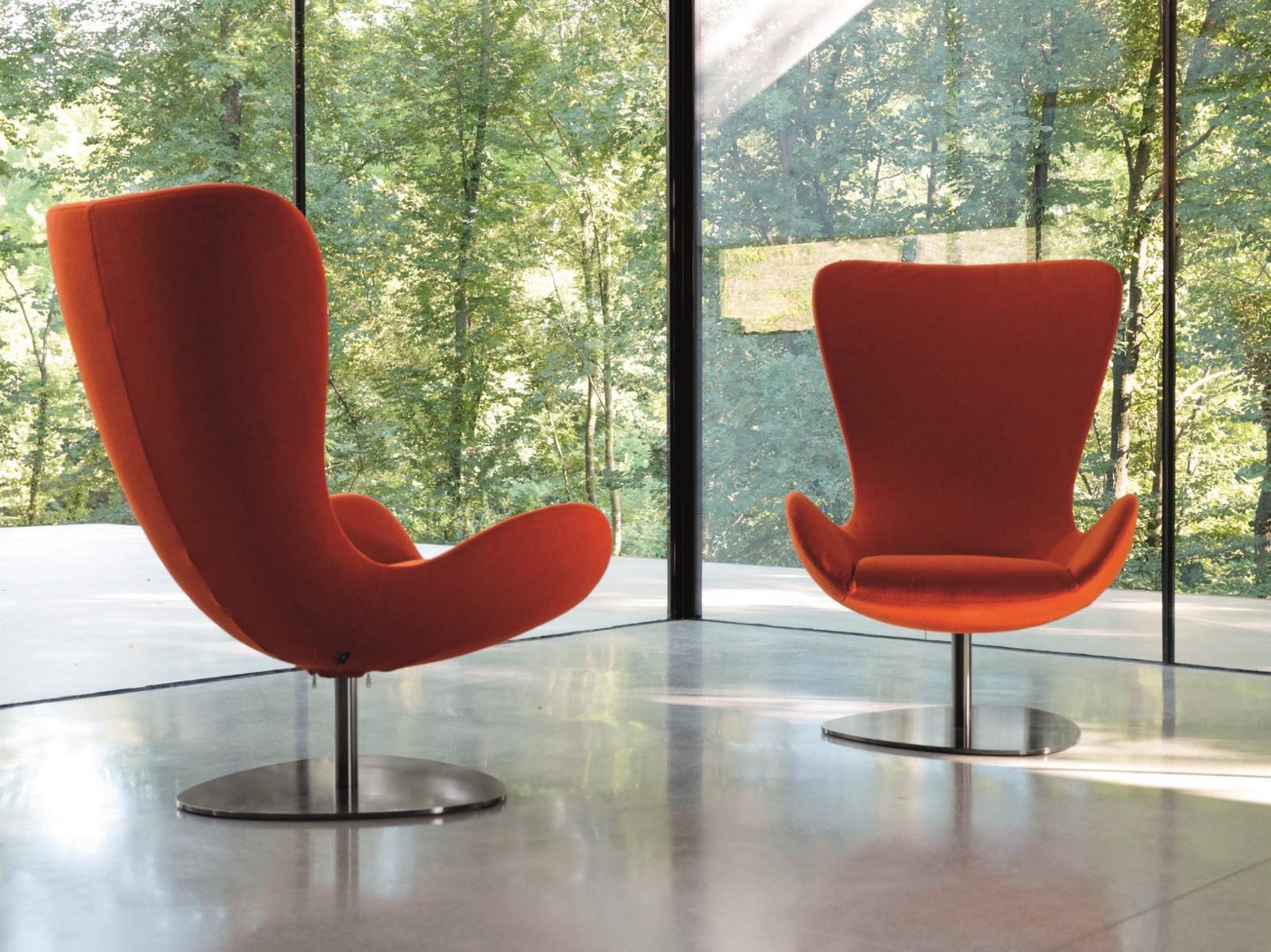 Swivel armchair | Wing by Desiree