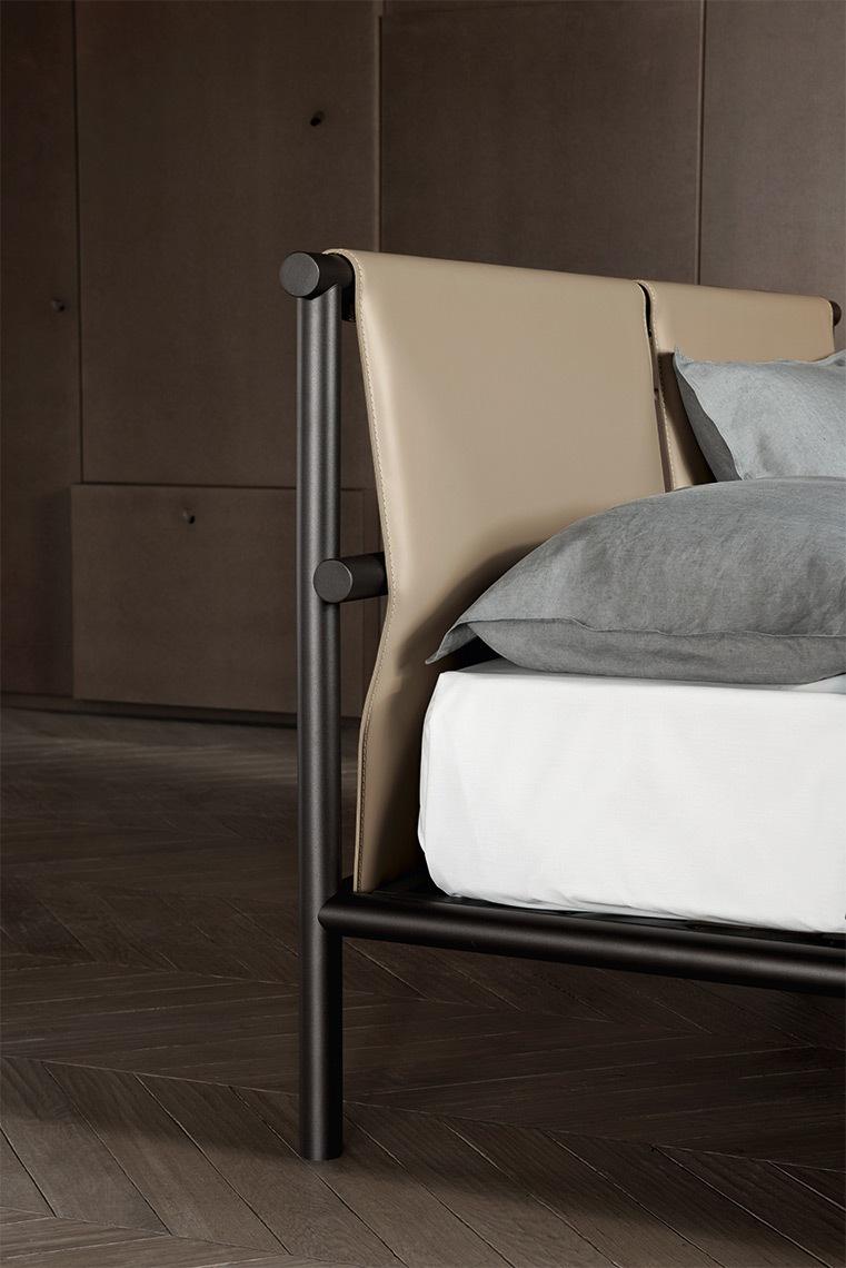 Leather bed with removable cover | Jetty by ALF Dafre
