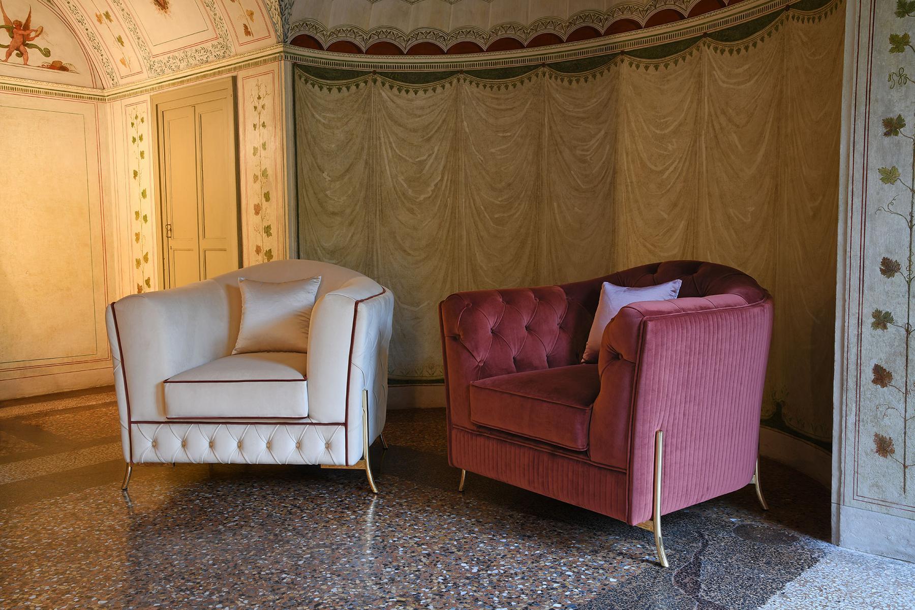 Tufted leather armchair with fire retardant padding | Nefele by Domingo salotti