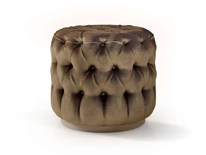 Tufted round velvet pouf | 6088 by Carpanese home