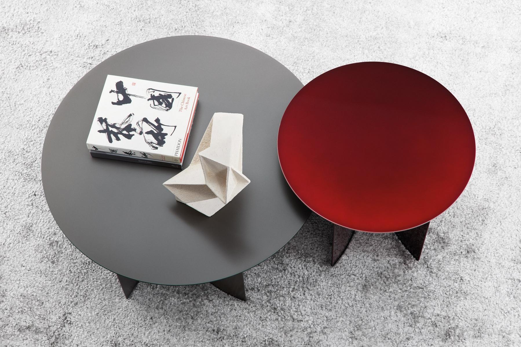 Round metal coffee table | Pierre by Flou