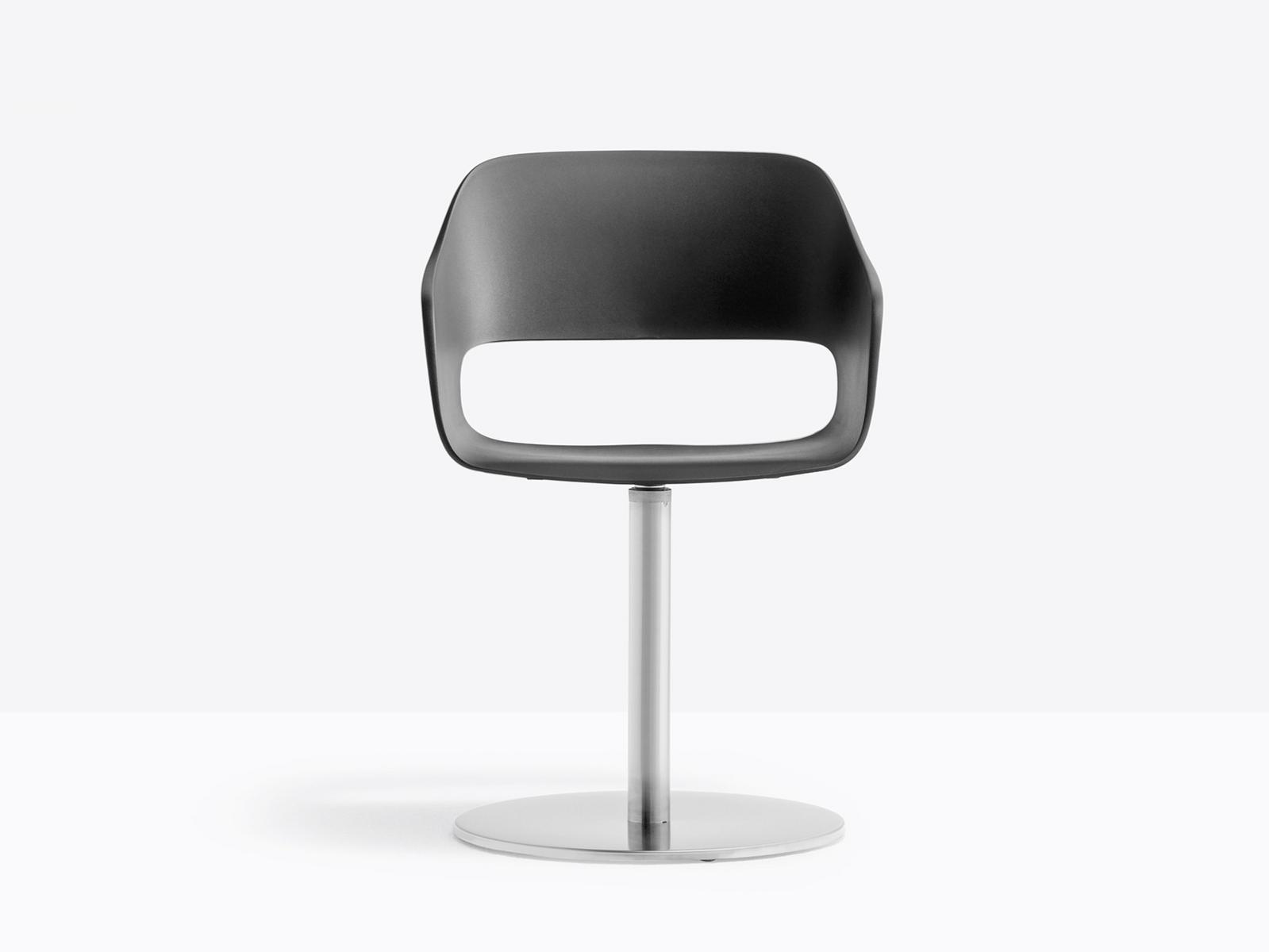 Swivel polypropylene chair with armrests | Babila 2765 by Pedrali