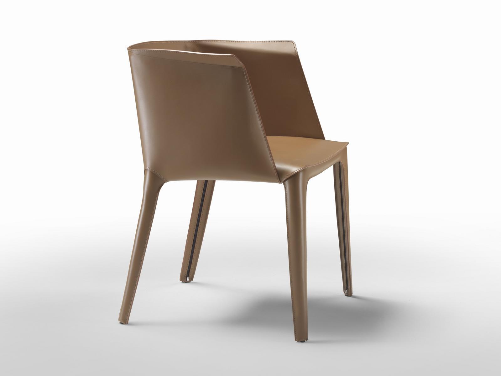 Tanned leather chair with armrests | Isabel by Flexform