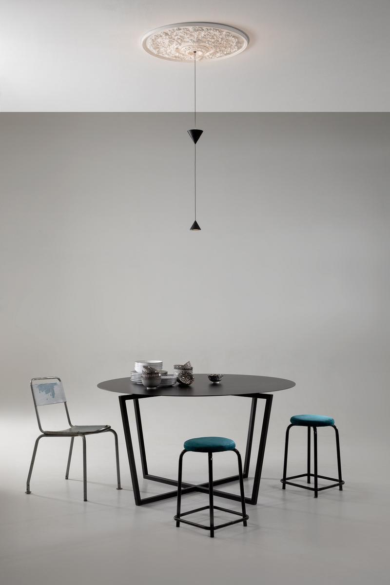 LED plaster and aluminium pendant lamp | Moonbloom by Karman