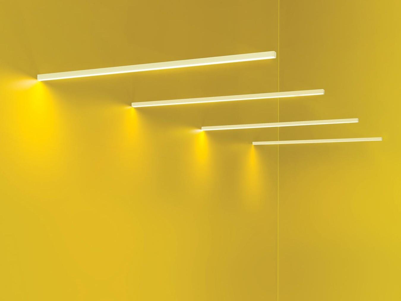 LED aluminium wall lamp | Linescapes Cantilevered by Nemo