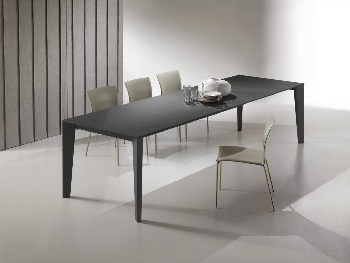 Square tempered glass table | Cruz by Bontempi