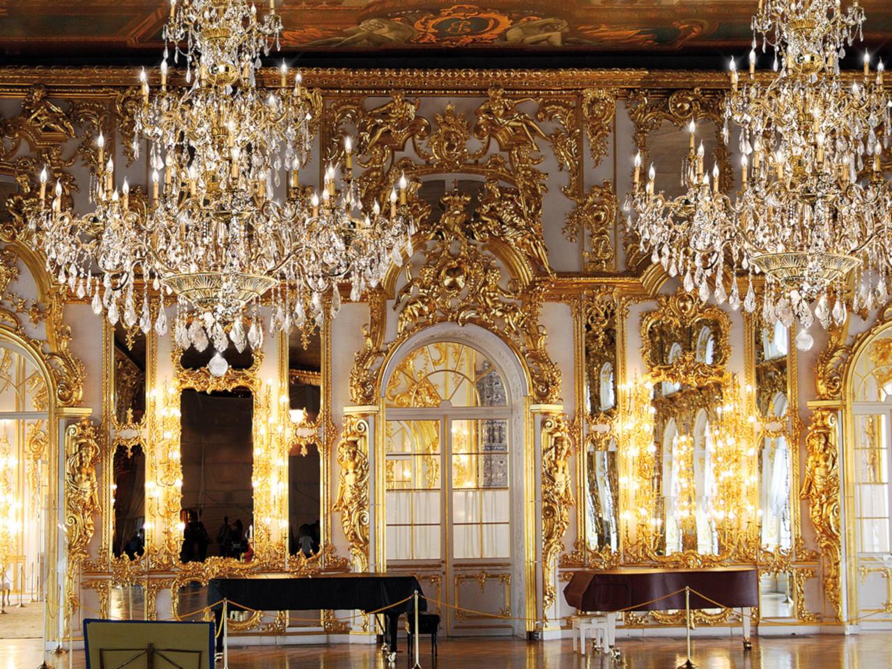 French Gold chandelier with Schoeler crystals | Versailles 093/60-sh/p by Possoni Illuminazione