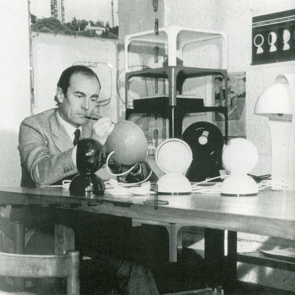 Painted metal table lamp | Eclisse Archiproducts Limited Edition by Artemide