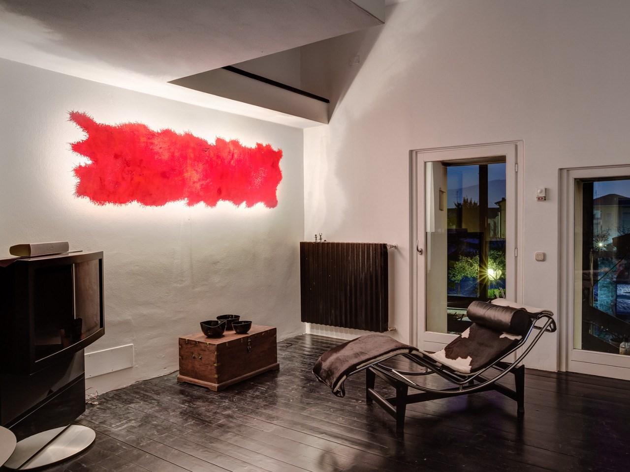 LED glass-fibre wall light | Postkrisi W 71 by Catellani & Smith