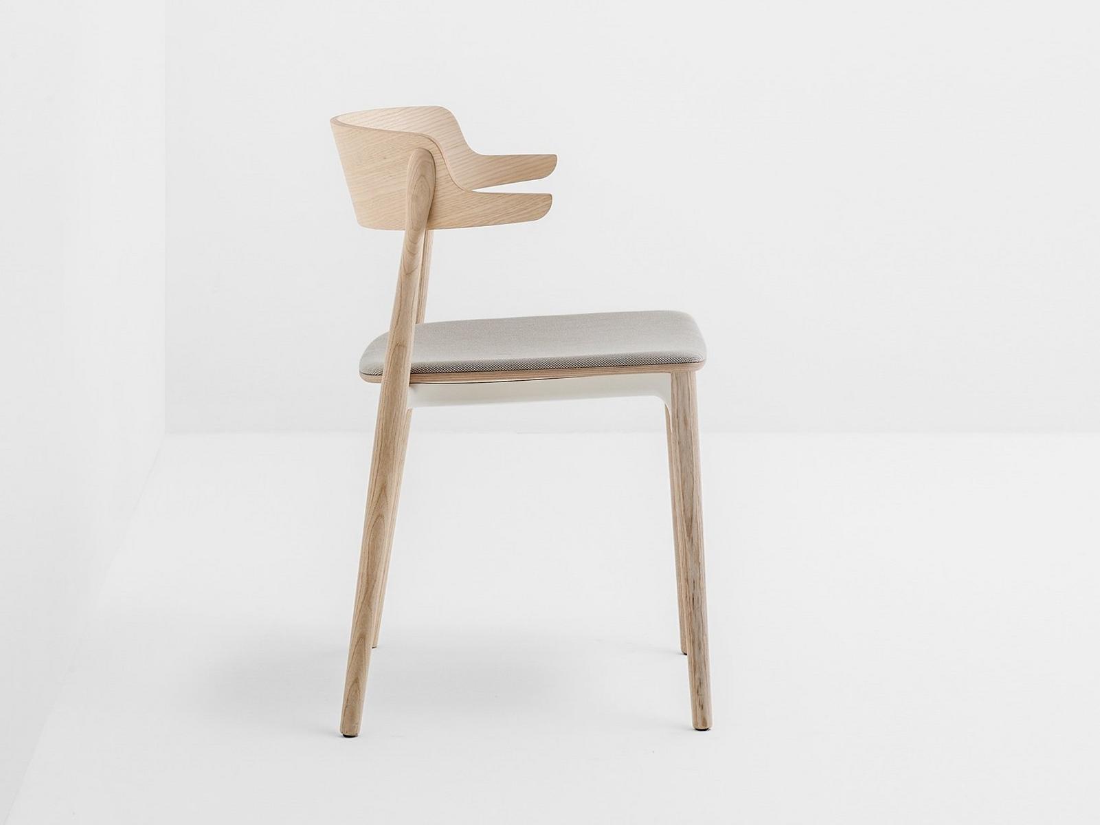 Upholstered restaurant chair | Nemea 2826 by Pedrali