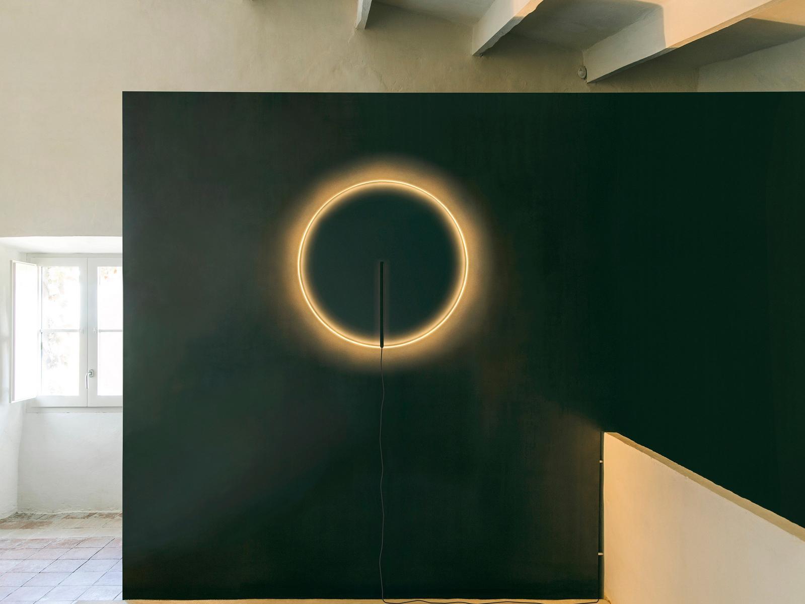 LED Borosilicate glass wall lamp | Guise by Vibia