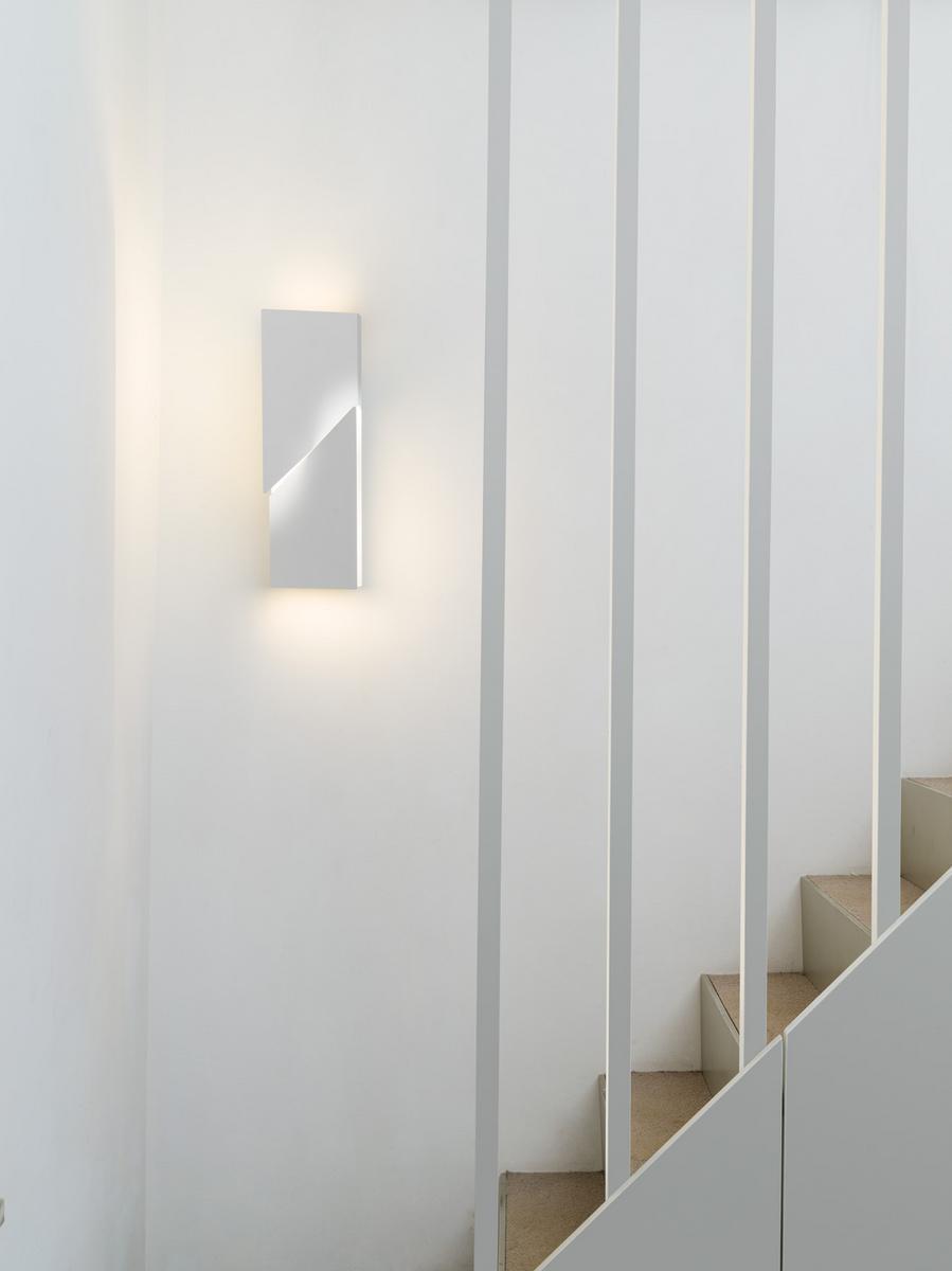 LED aluminium wall lamp | Wall Shadows Petit by Nemo