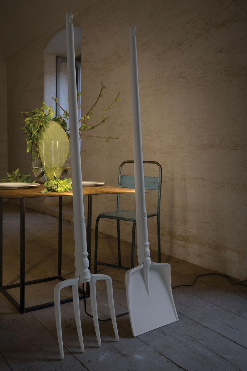 LED technopolymer floor lamp | Tobia by Karman