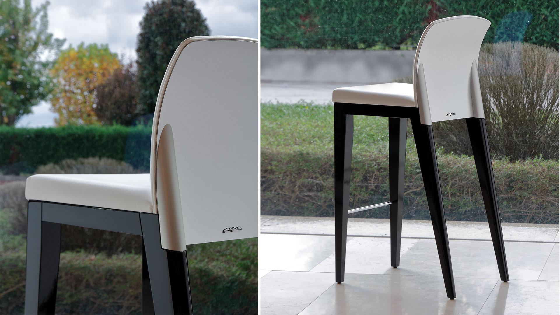 High stool with back | Sit by Reflex