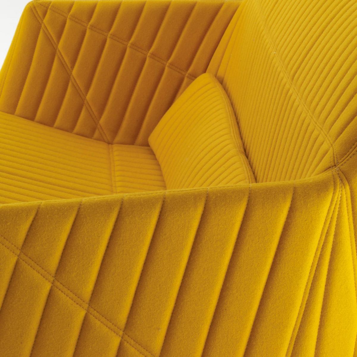 3 seater fabric sofa | Facett by Ligne Roset
