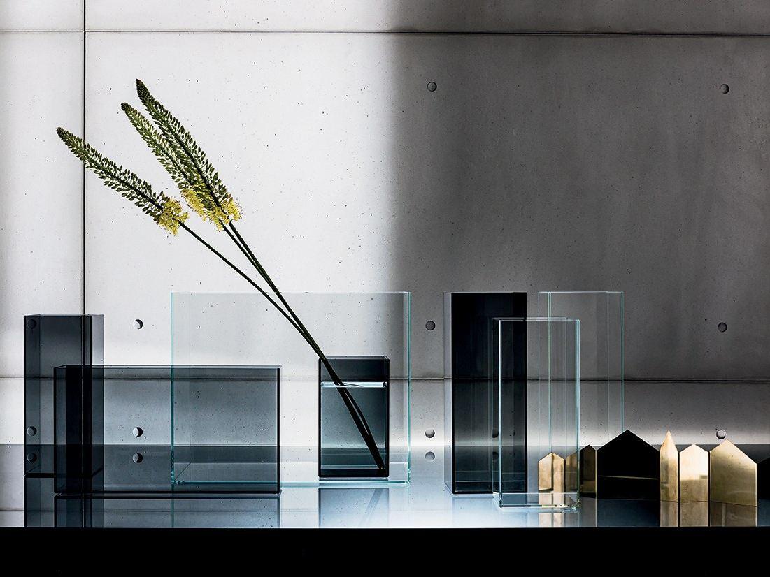 Glass vase | Skyline by Sovet