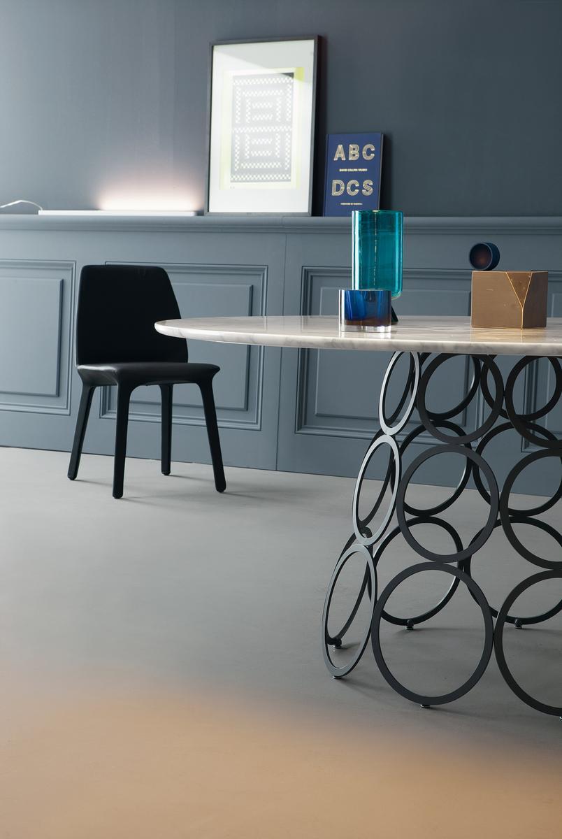 Round marble table | Hulahoop by Bonaldo