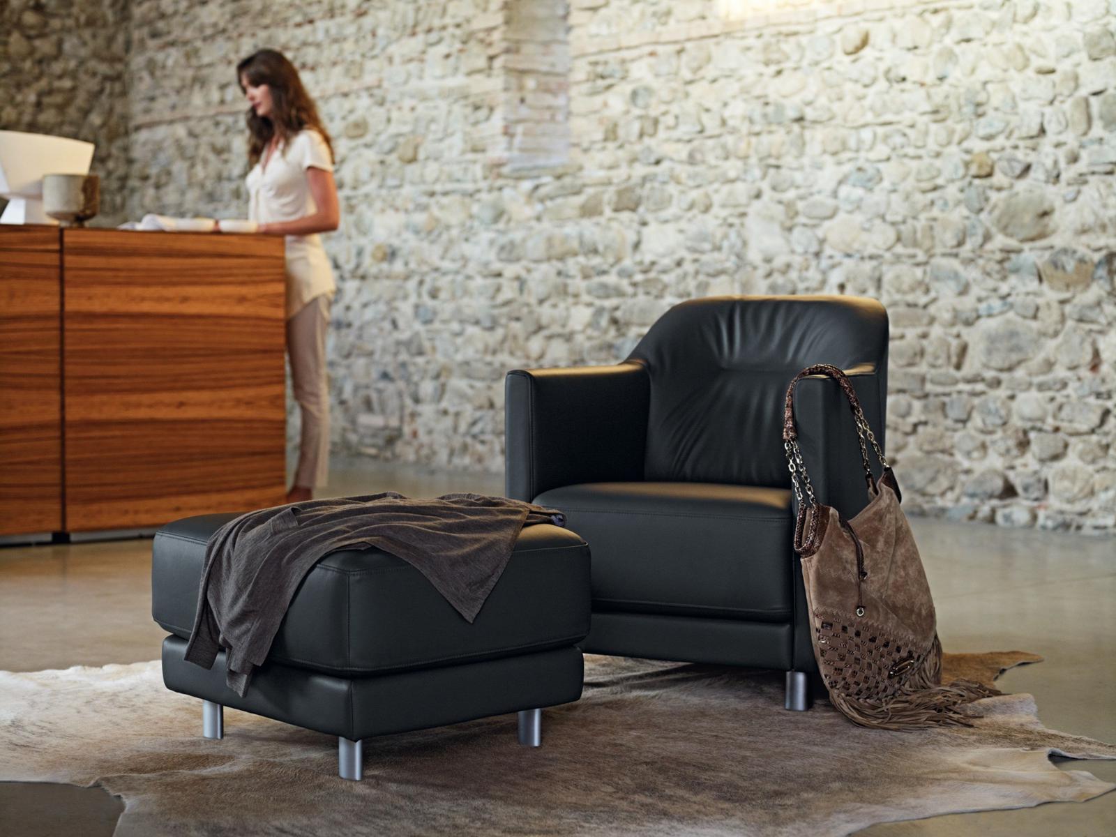 Leather armchair with armrests | 005 Onda by Rolf Benz