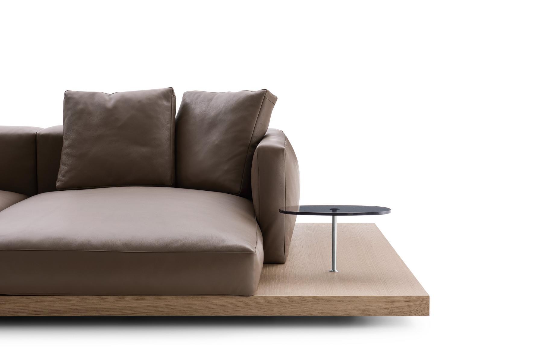 Leather sofa | Dock by B&B Italia