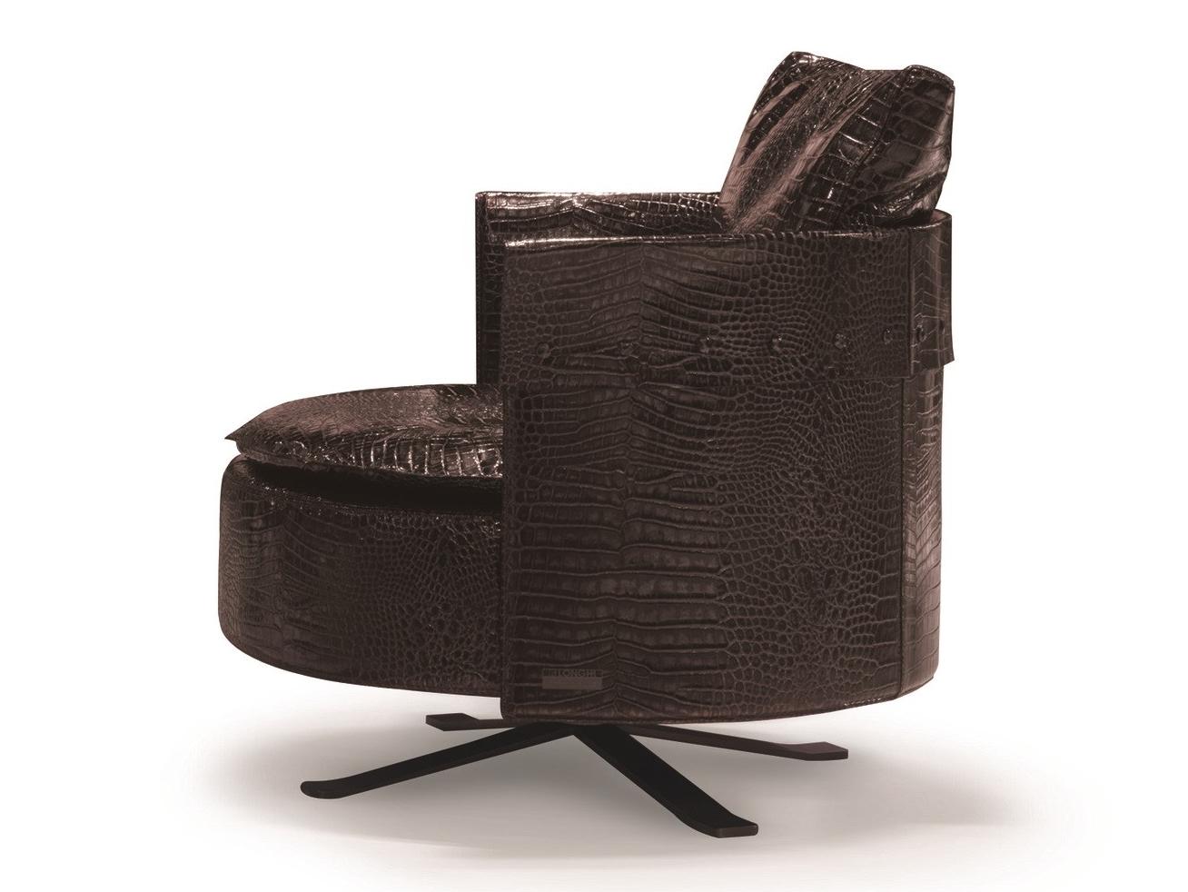 Velvet armchair | Charme by Longhi