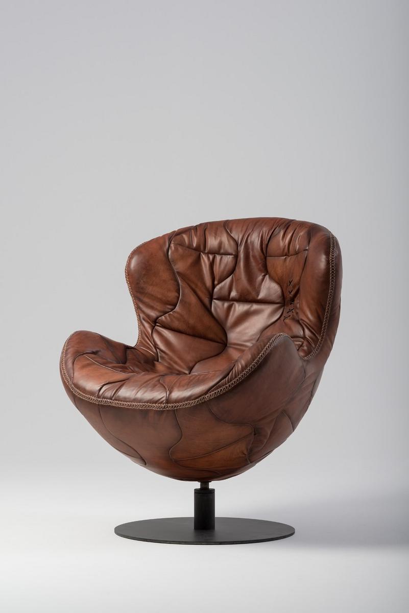 Swivel leather armchair with armrests | Pelè by Mantellassi 1926