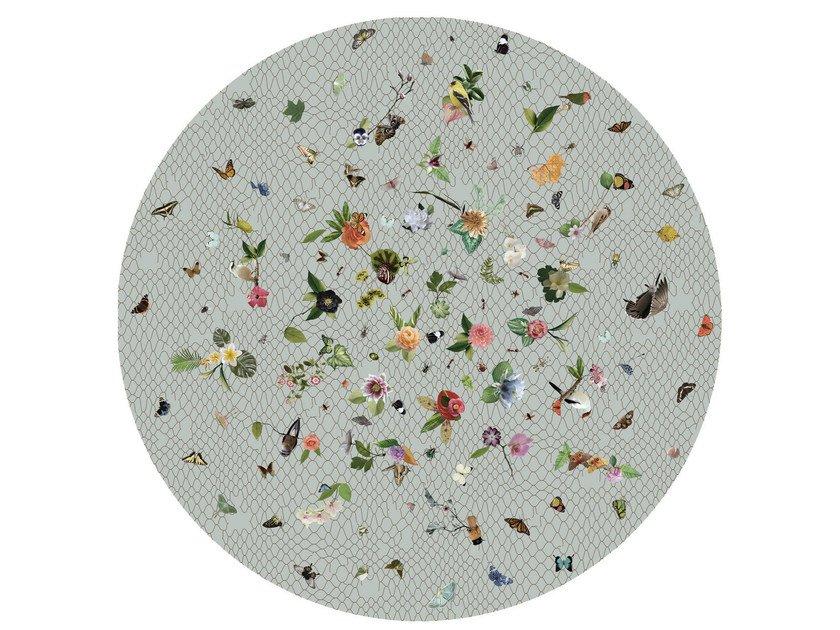 Round rug with floral pattern | Garden Of Eden Light Grey by Moooi