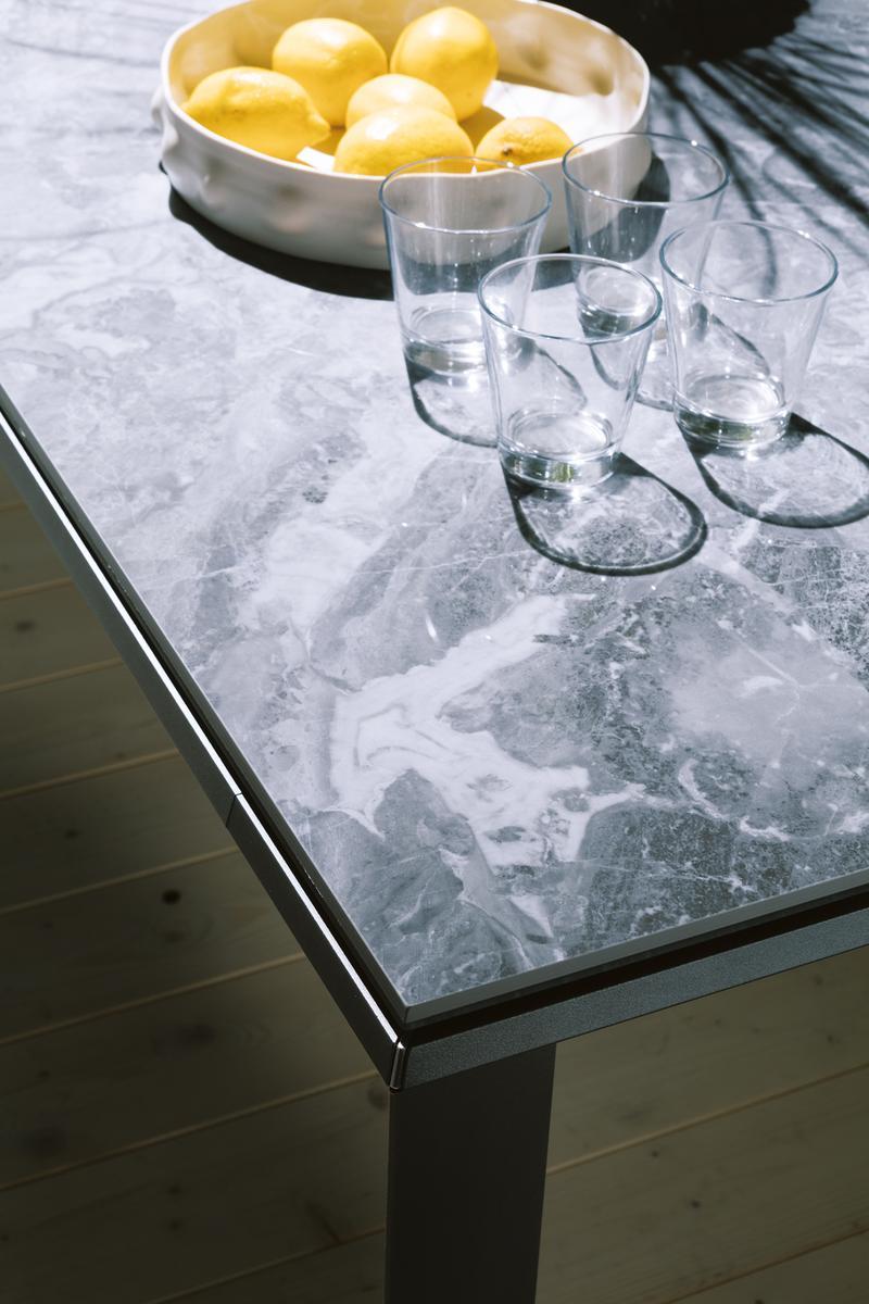 Extending crystal dining table | Metro by Ozzio Italia