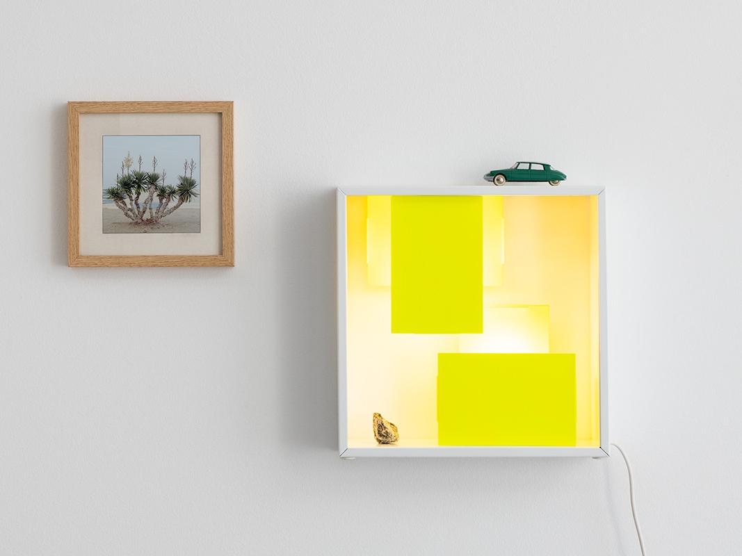 Plate wall lamp / table lamp | Fato Bicolor by Artemide
