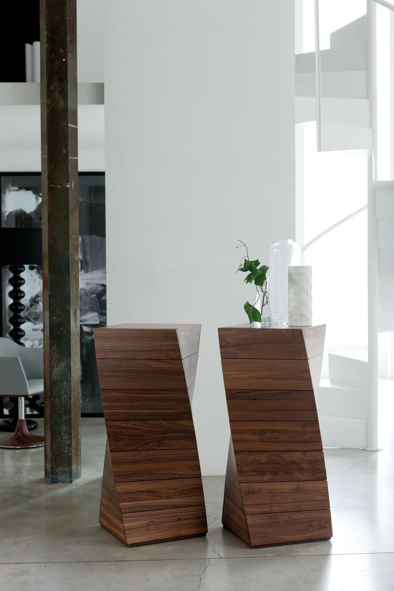 Solid wood chest of drawers | Piroette by Porada