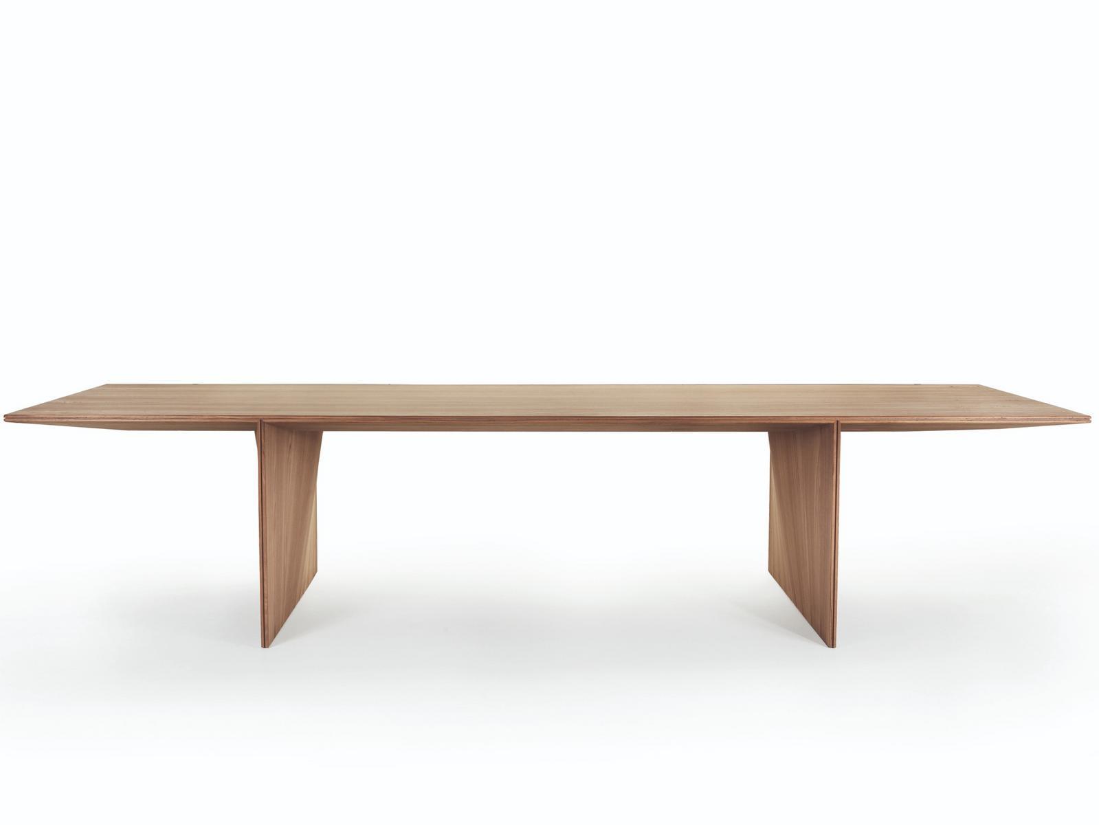 Rectangular wooden table | Ava by Molteni