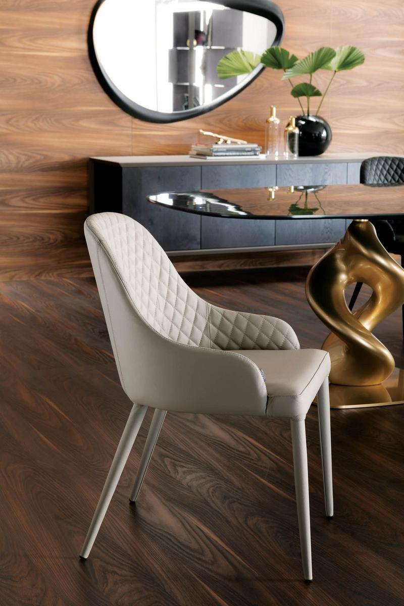 Upholstered leather chair | Betta by Ozzio Italia