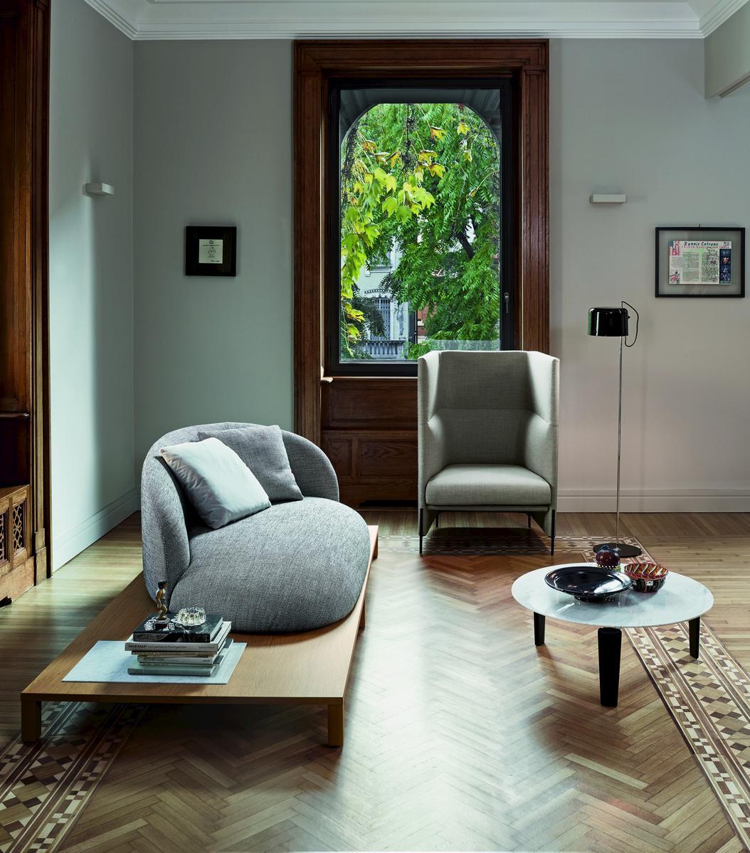 Upholstered high-back fabric armchair | Algon by Arflex