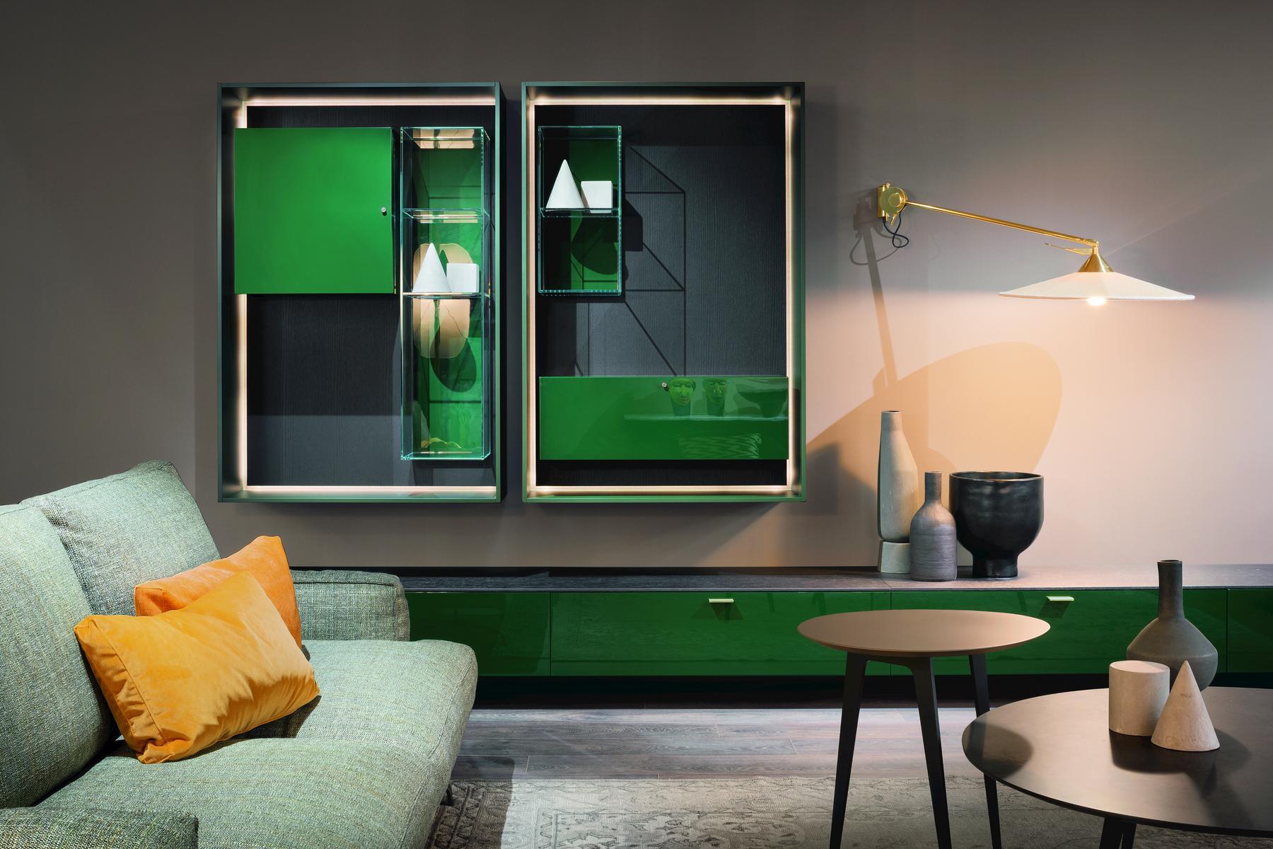Sectional storage wall | Lt40 by Lema