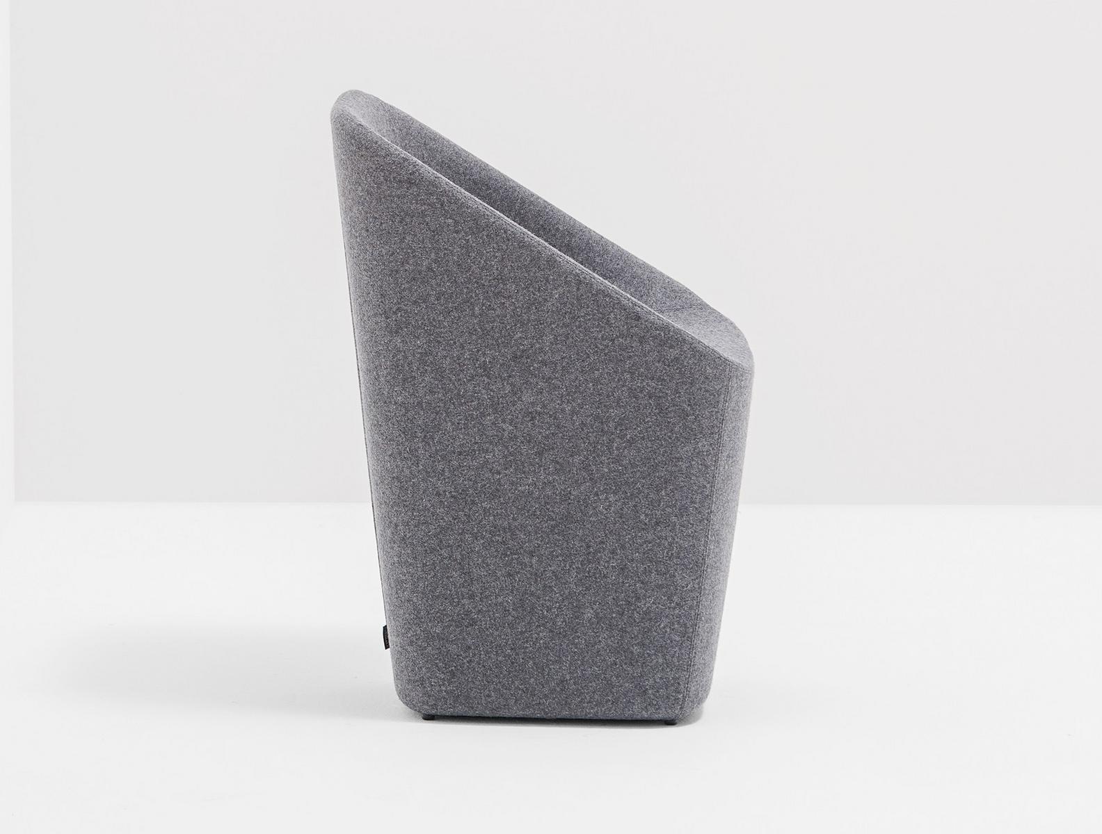 Upholstered easy chair | Log 365 by Pedrali