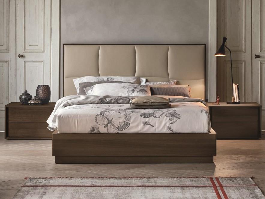 Oak double bed with high headboard | Prestige by Tomasella