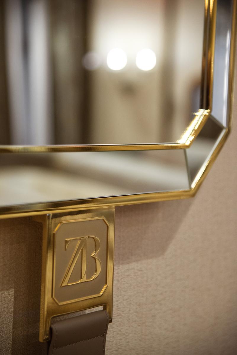 Framed wall-mounted mirror | Artemide by Bruno Zampa