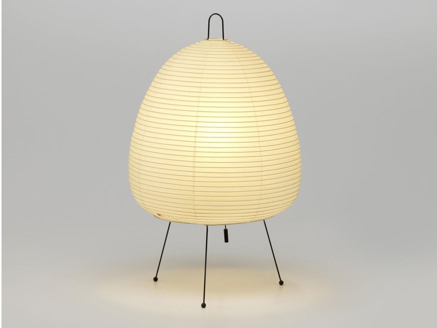 Japanese paper table lamp | Akari 1a by Vitra