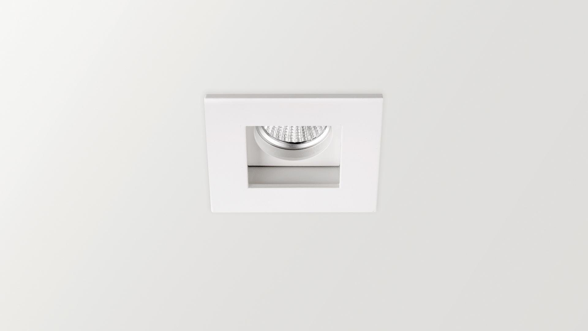 LED adjustable aluminium spotlight | Win 12v & 230v by Arkoslight
