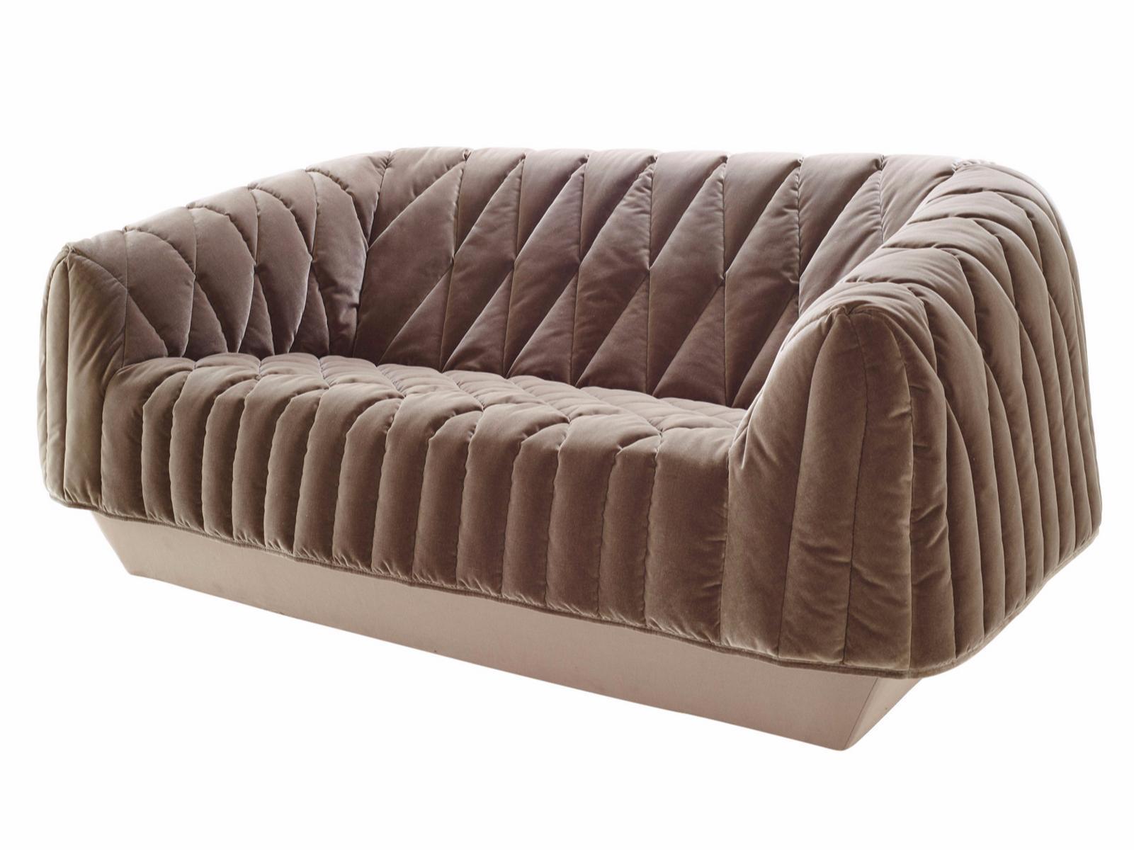 Upholstered 3 seater fabric sofa with removable cover | Cover by Ligne Roset