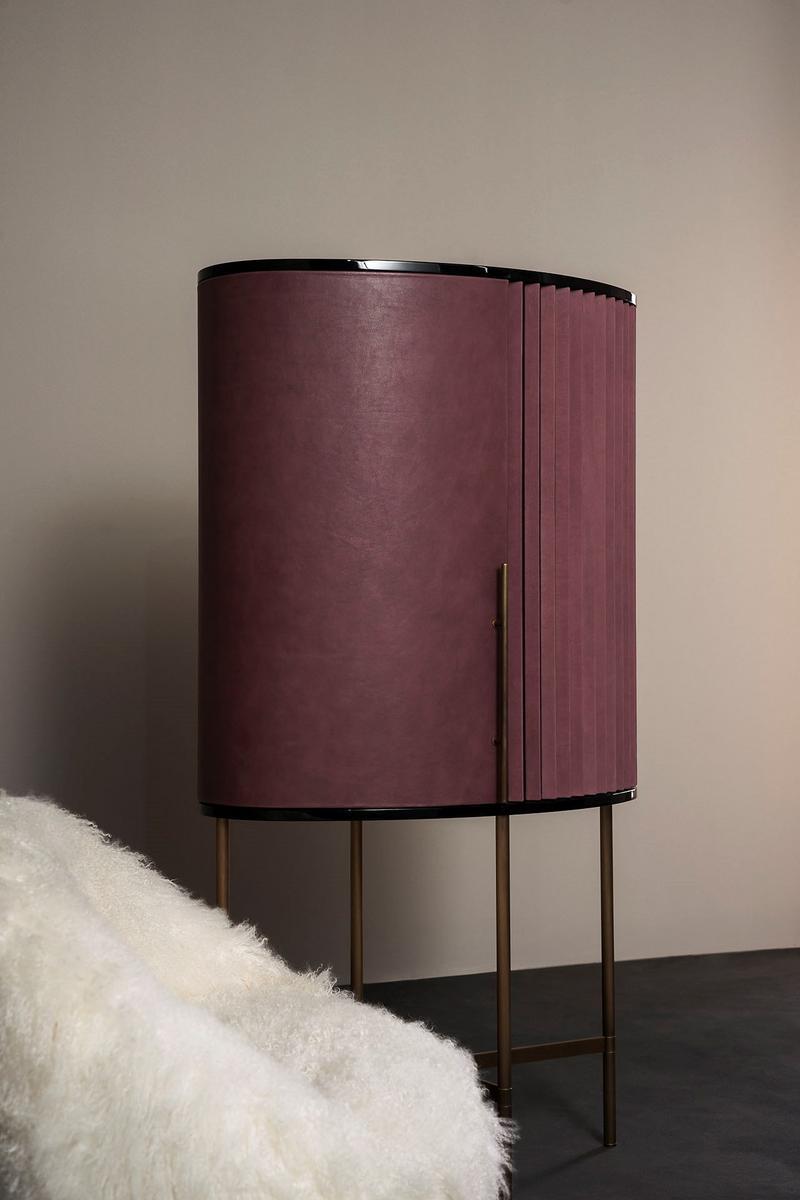 Leather bar cabinet with integrated lighting | Plissé by Baxter